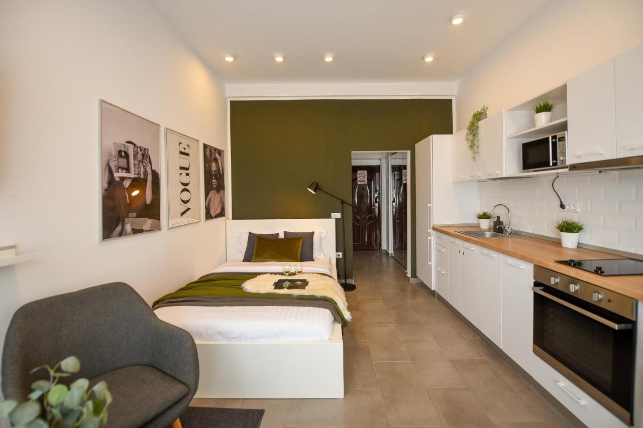 Classy Comfort - Chic Studio On Regina Elisabeta Bucharest Exterior photo